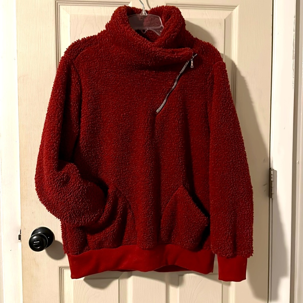 Teddy bear side cowl zip pullover